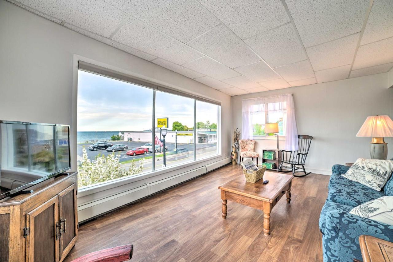 Walkable St Ignace Condo With Lake Huron Views St. Ignace Exterior foto